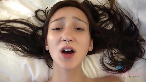 Super-hot tigrao surrend his cum on a hawt recruits