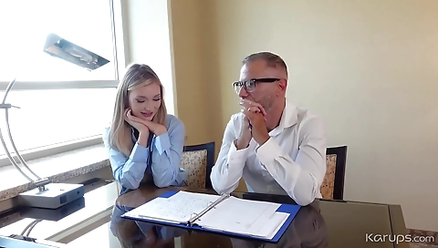 Married guy with a hot chick