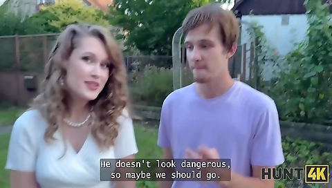 Sex on the beach with a sexy chick