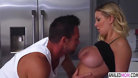 Milfa and ready for sexy