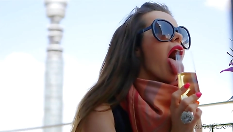 Sexy amateur porn and taking facial