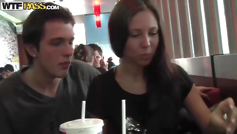 Hawt sweetheart porn with a sexy brunette