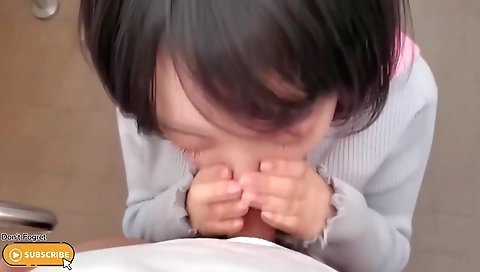 Milok gf asian model gets a hot pussy